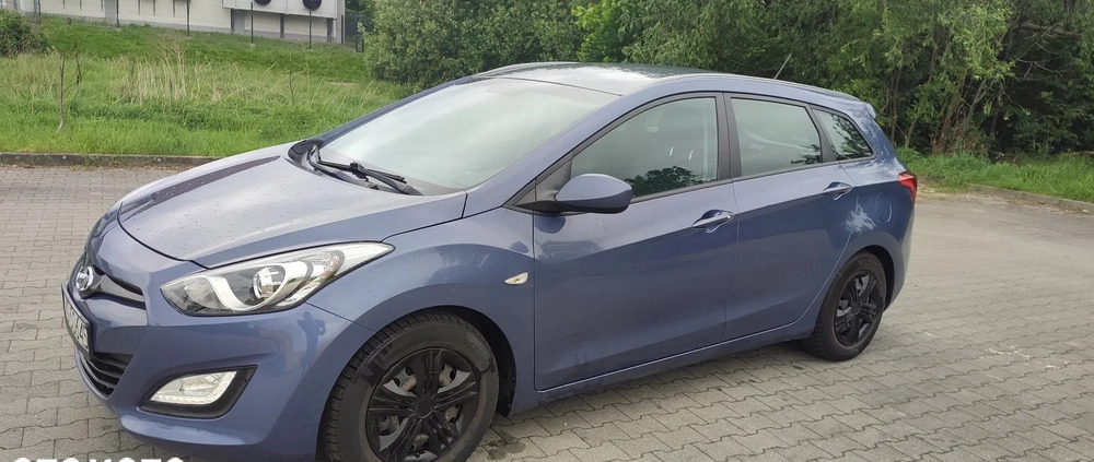 Hyundai I30 cena 28900 przebieg: 233400, rok produkcji 2013 z Zgorzelec małe 254